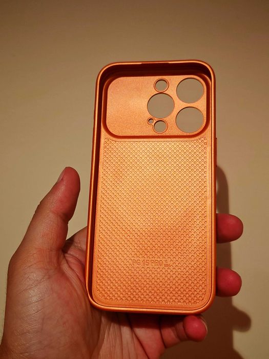 Magsafe кейс твърд гръб и TPU рамка за iPhone 15 Pro / Оранжев // С дизайн на 17 Pro //