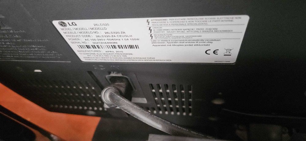 Televizor LCD LG, 66cm, 26LD320 - Utilizat, in stare buna