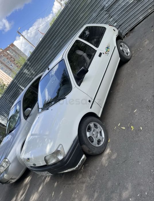 Продам автомобиль Ford Fiesta