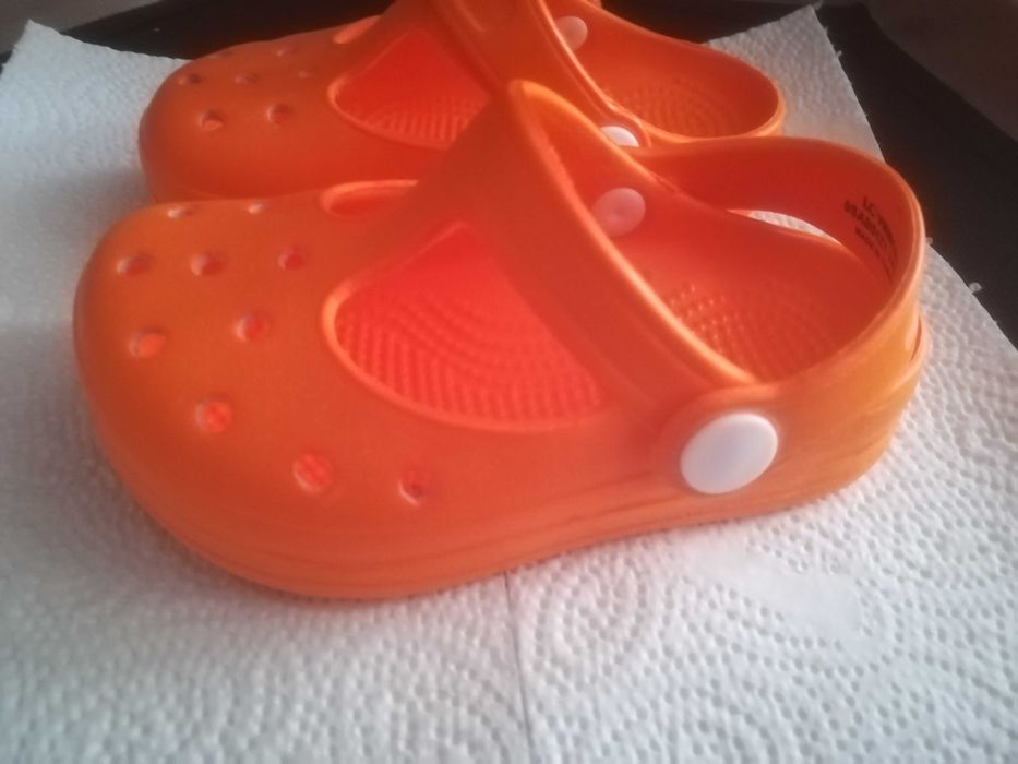 крокчета за бебета и деца различни размери