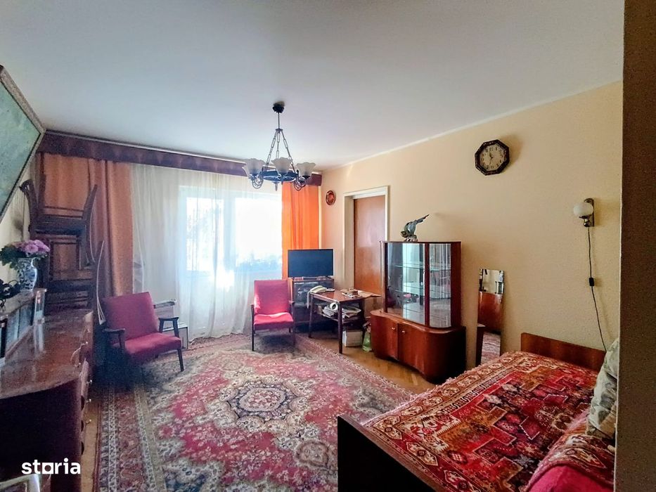 Apartament 3 camere Traian etaj 1