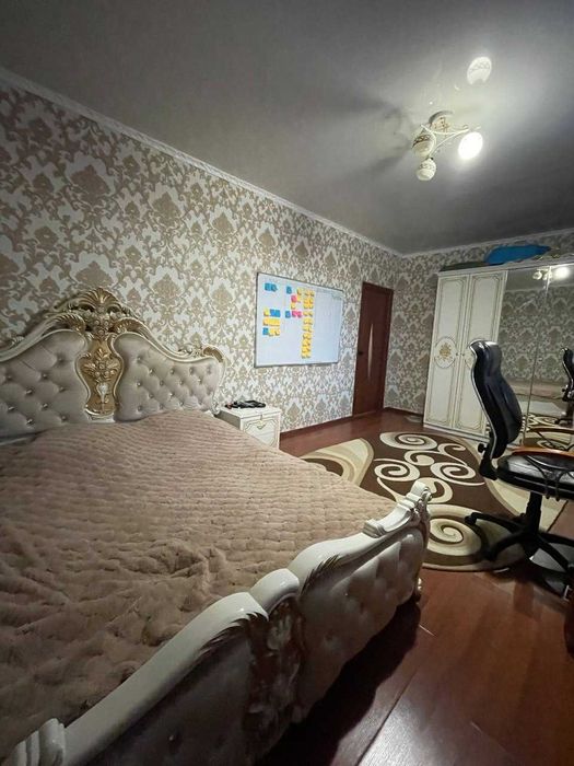 Продам 3 комнатную квартиру