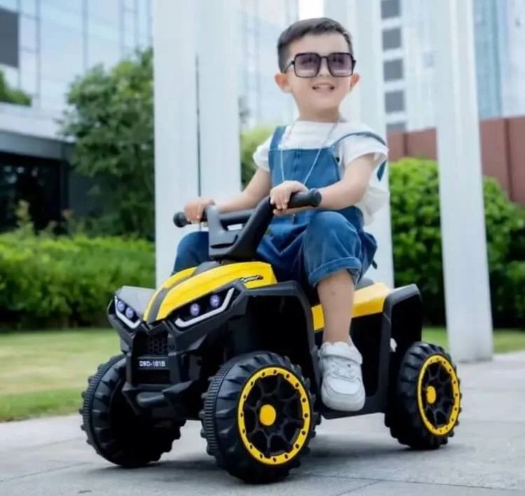 ATV electric pentru copii 6V4Ah cu 2 motoare și faruri LED model 1619