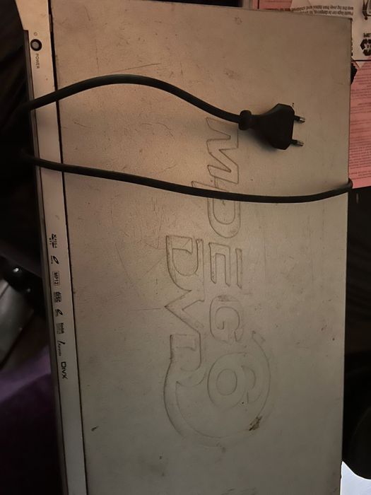 ДВД проигрыватель