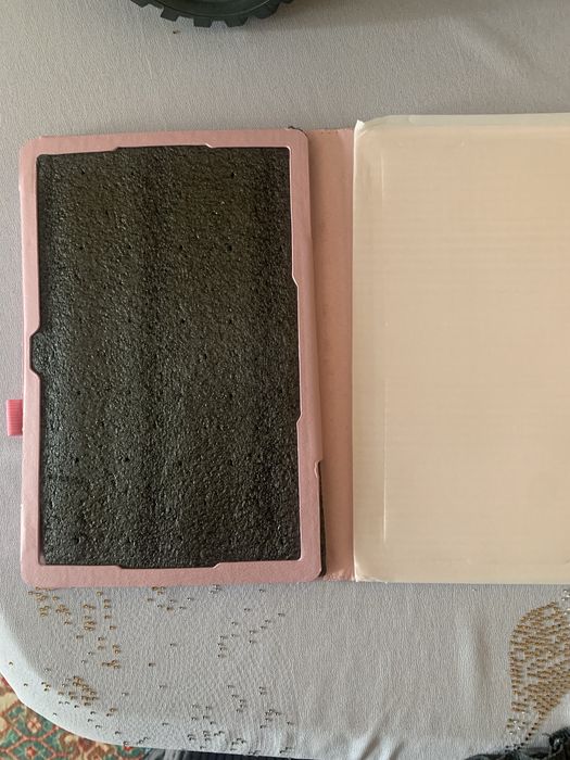 Продам чехлы для телефонов новые