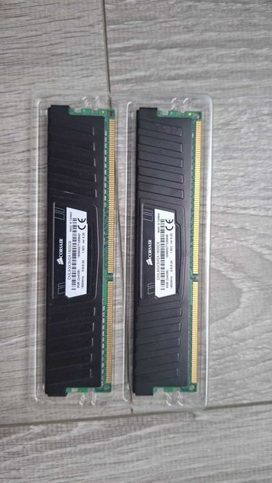 Kit ASRock Z87M Pro4 + Intel i5-4460 + cooler + 8GB Corsair DDR3