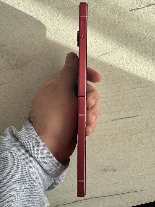 Samsung Galaxy Flip 7 256gb