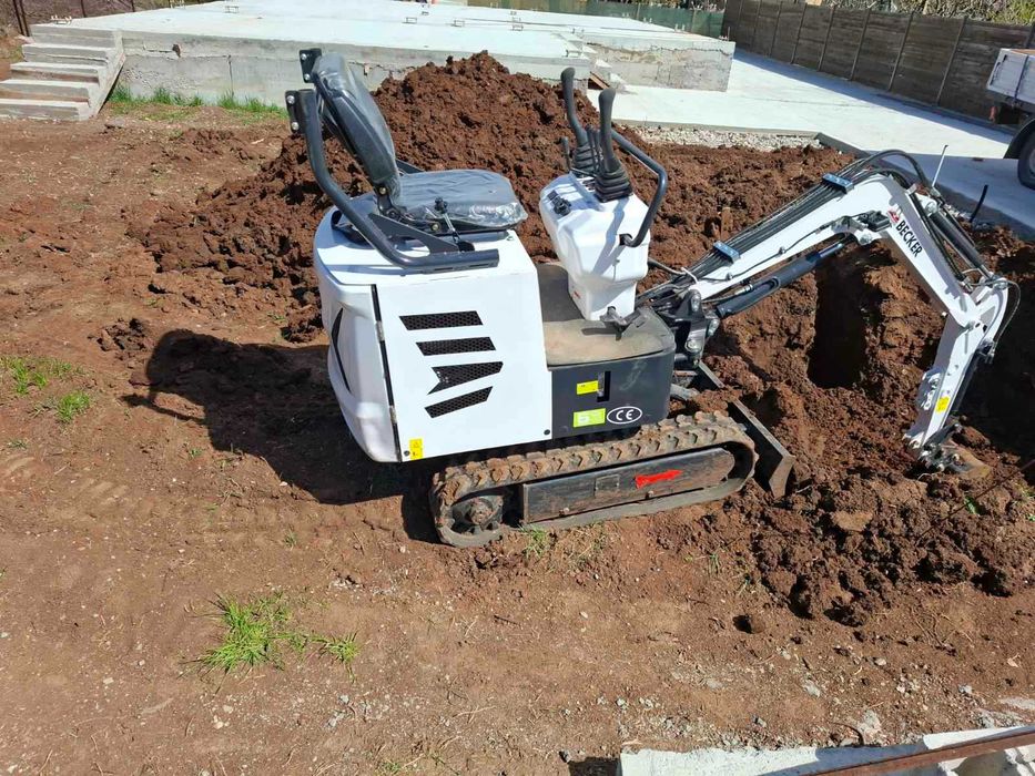 Услуги с мини челен товарач и мини багер