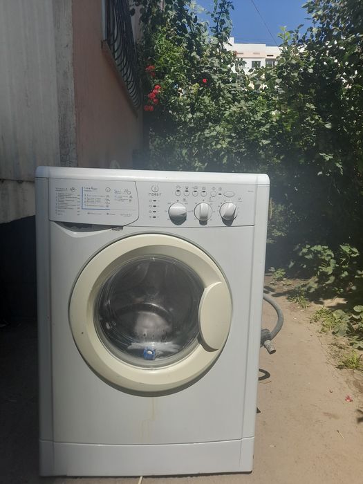 Продам стиралку автомат