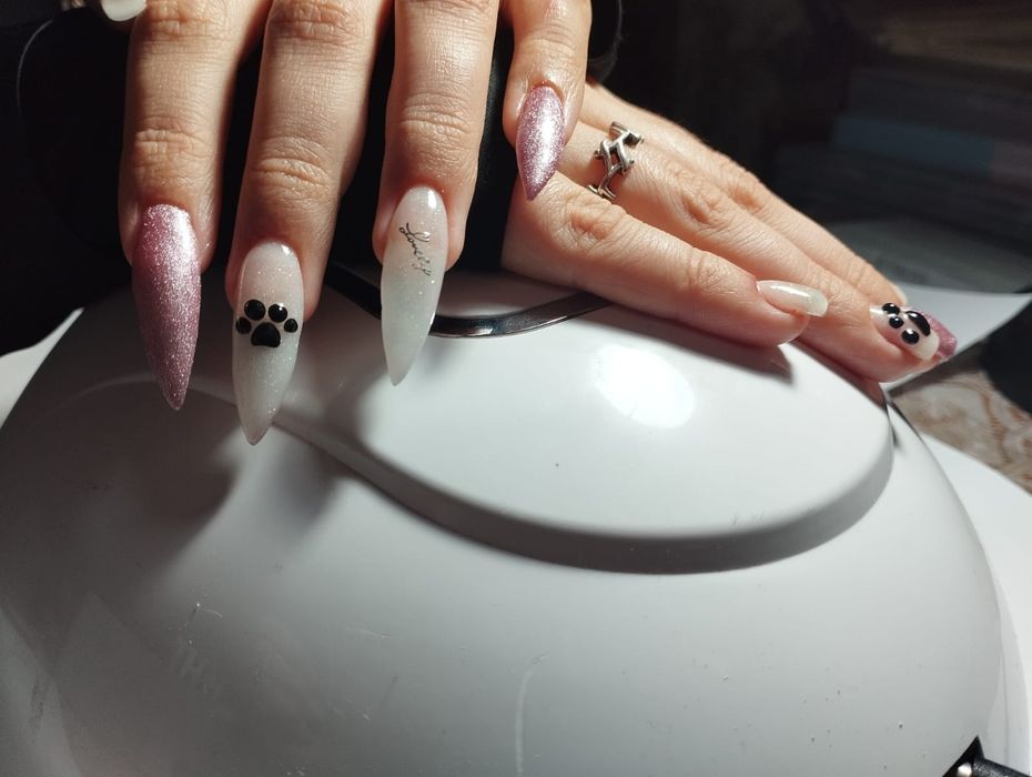 Требуется модели на ноготочки