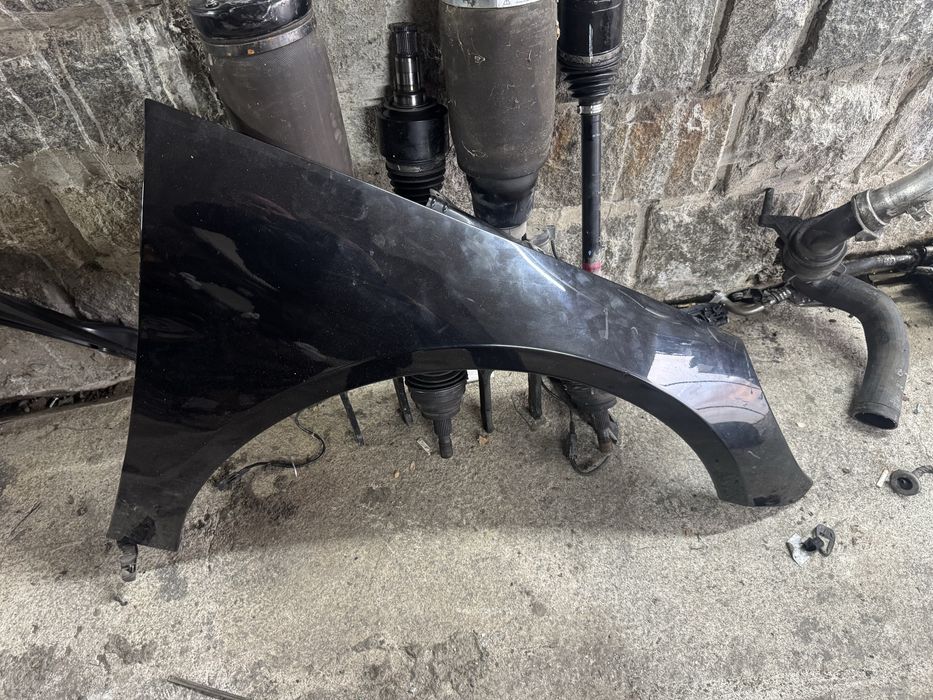 Десен калник за Mercedes R class W251