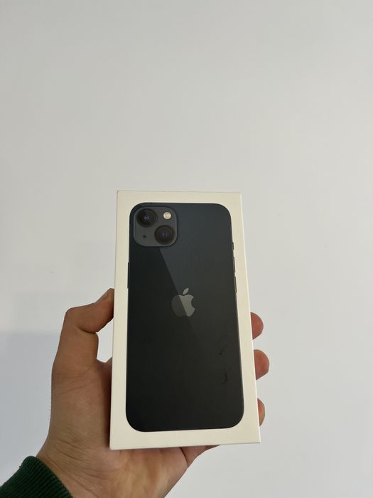 Айфон 13.  Акб 88% без ремонт,идеал