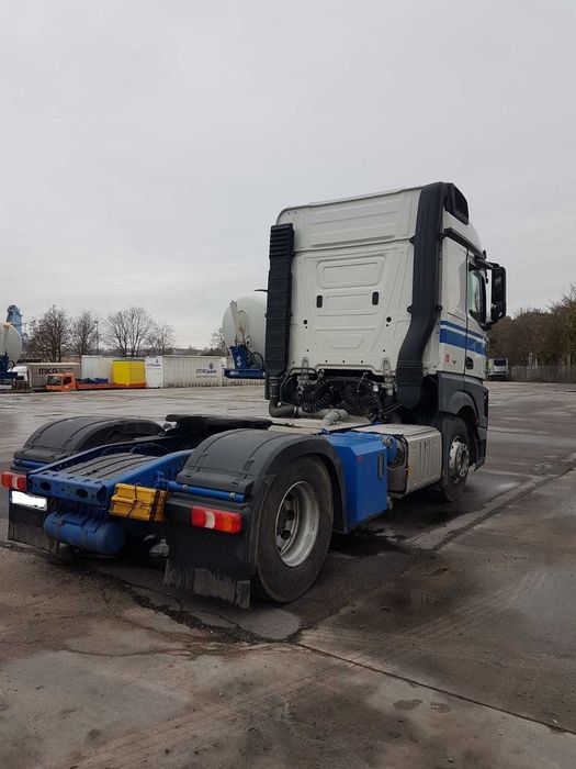 Mercedes -Benz Actros 1842 MP4 dotat cu compresor