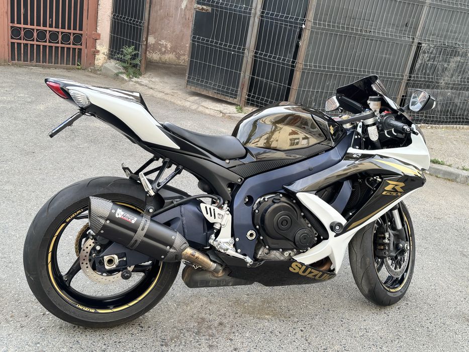 suzuki gsxr 750 • Anunturi gratuite • OLX.ro
