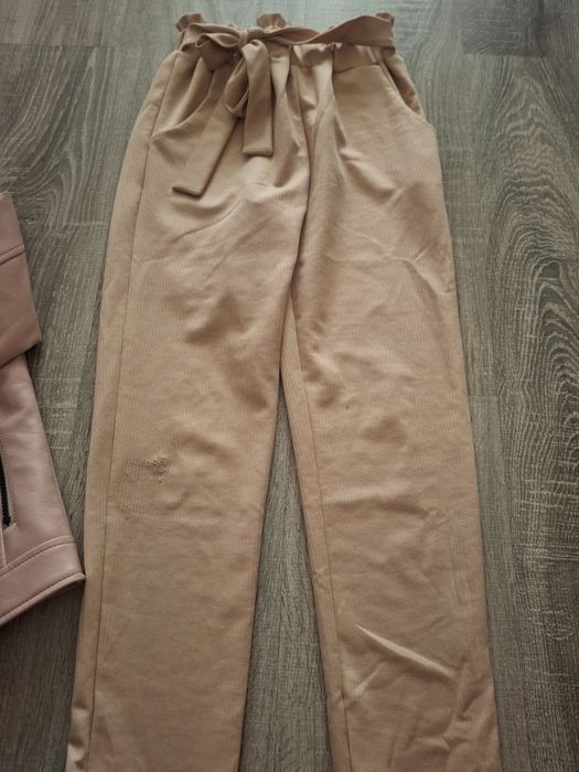 Лот(панталон и кожено яке)