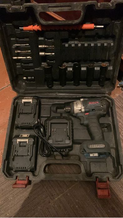 Гайковерт продам