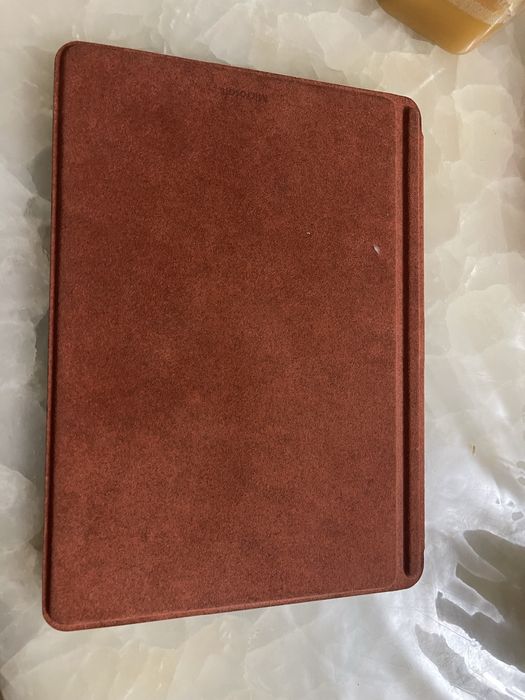 Плнашет ноутбук от Microsoft