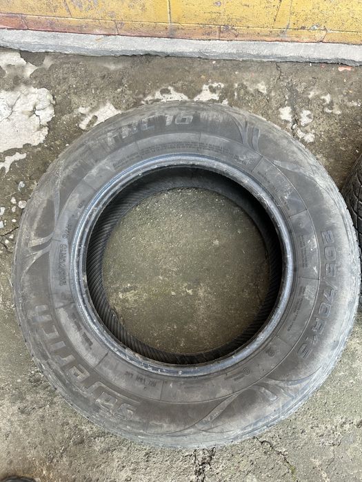 Балон 205/70/15.