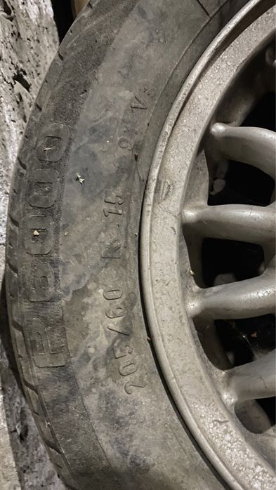 Продам запаску на BMW