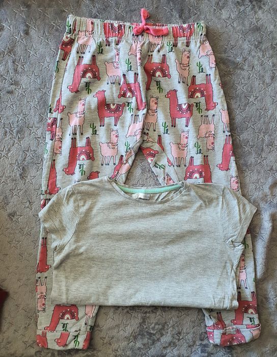 Lot haine fete, 8 ani, 134, Minnie Mouse,  Disney,  lama,  animale