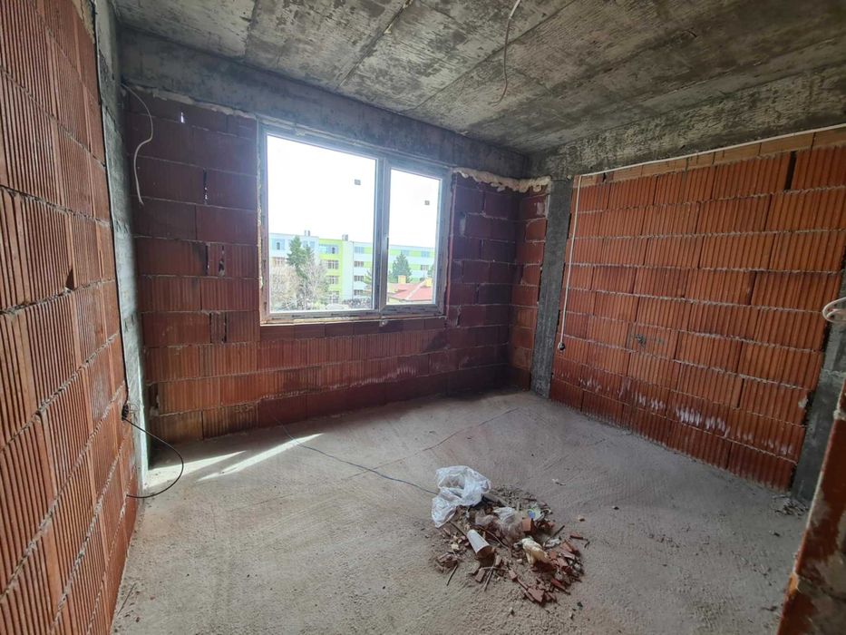 Продава се Тристаен апартамент в Свиленград - 73 кв.м за 1000 €/кв.м - Снимка #5