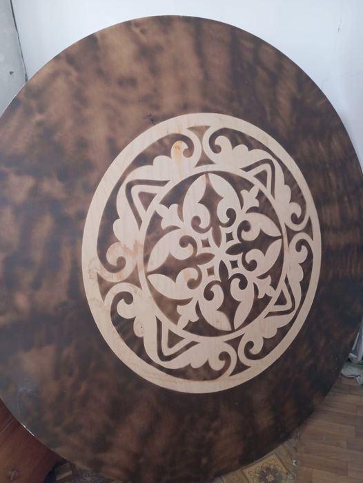 Столы, стулья, шкафы, парагенератор, диспенсер