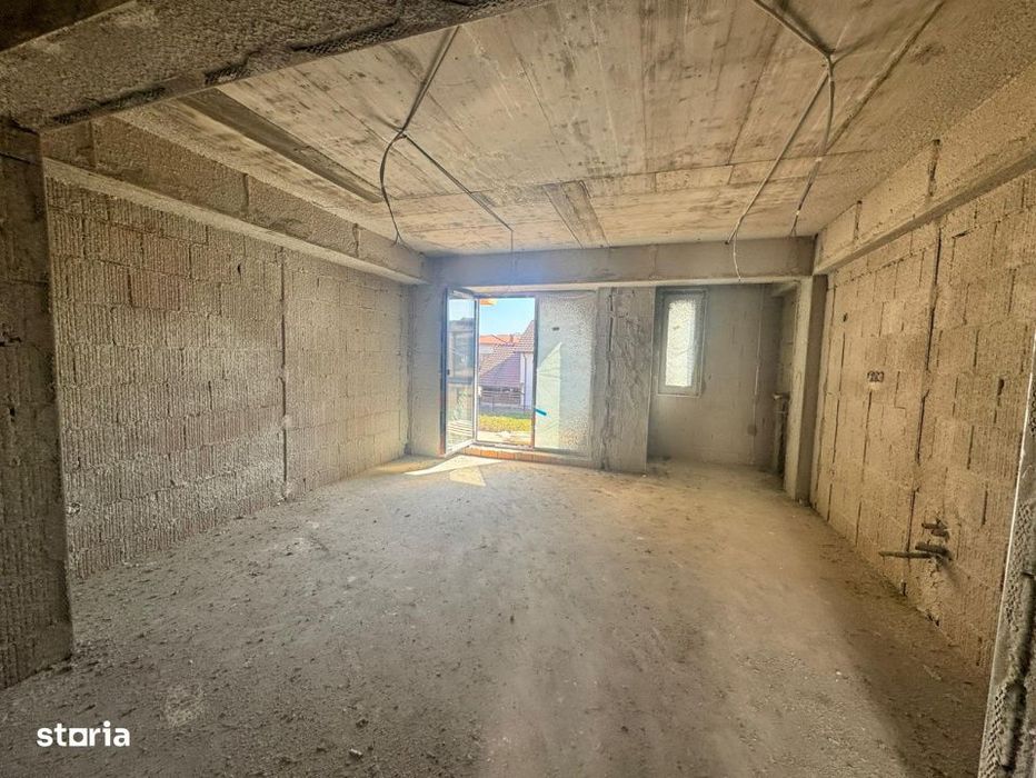 Garsoniera bloc nou, 36 mp utili + balcon, zona Vest