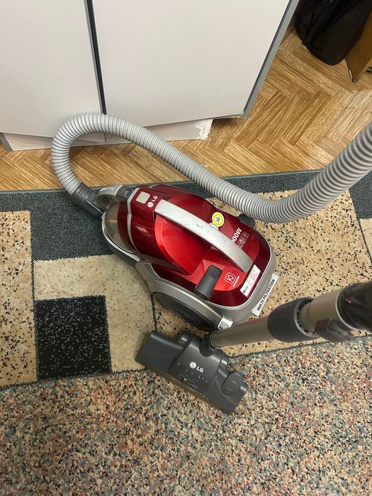 Продам домашний LG для ковров