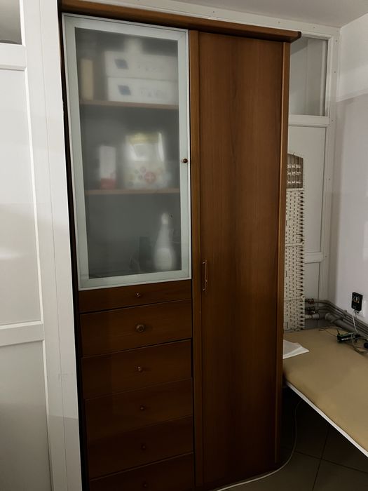 Продам два шкафа