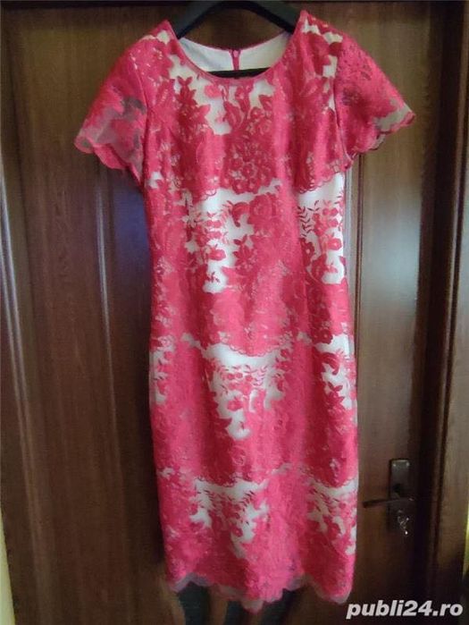 Rochie noua ,mărimea S