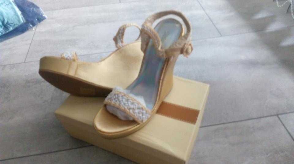 НАМАЛЕНИЕ! Двата чифта за 36 лв.