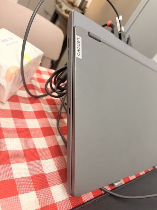 Lenovo Legion y7000