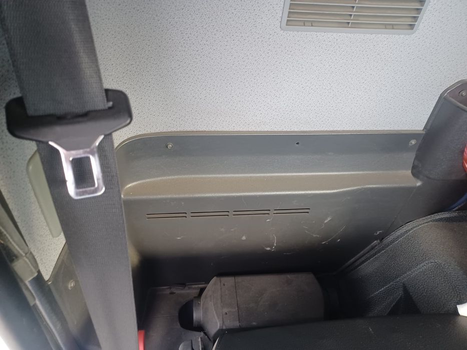 Camion tractări auto