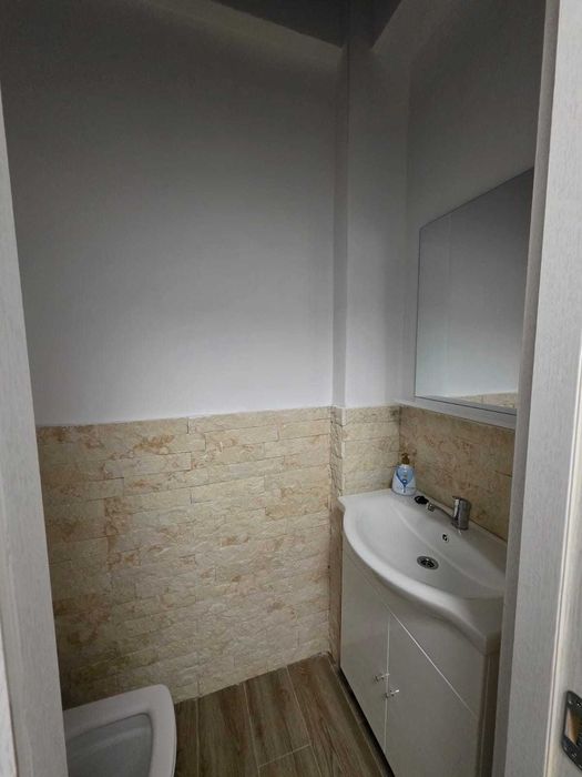 Apartament de închiriat