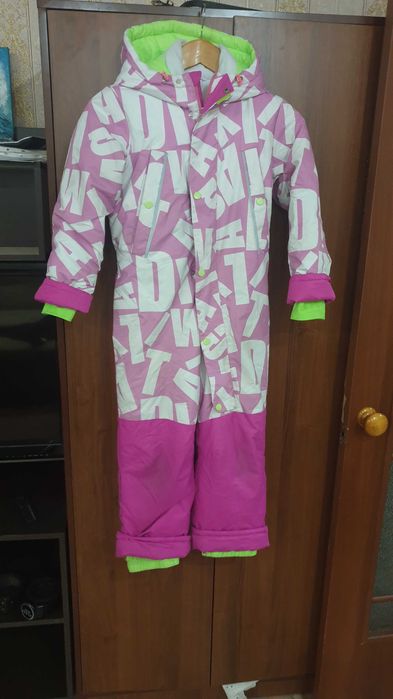 Комбенизон зимний для девочки