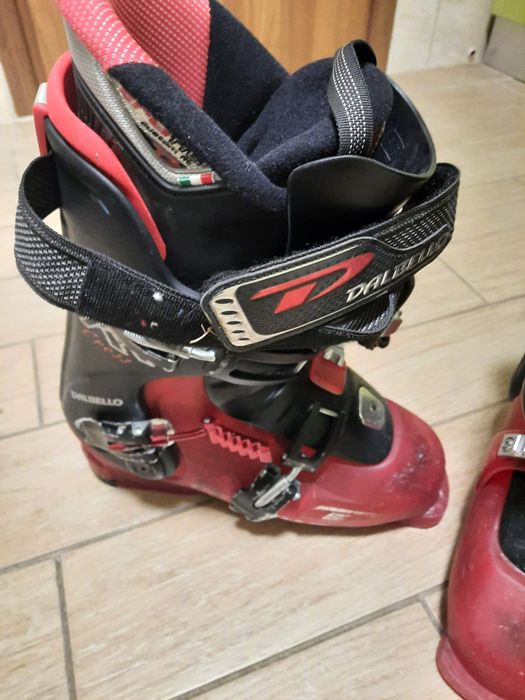 Clăpari schi de vânzare