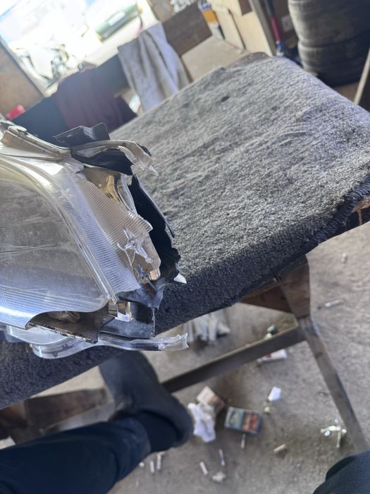 Фара SUBARU outback