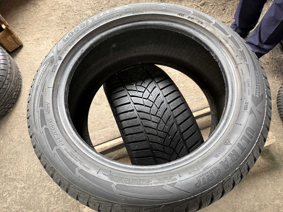 2x Anvelope iarna 235/50 r17 M+S - GoodYear Ultra Grip Performance gen