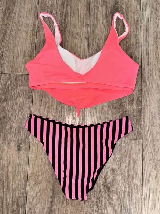 Продам купальник