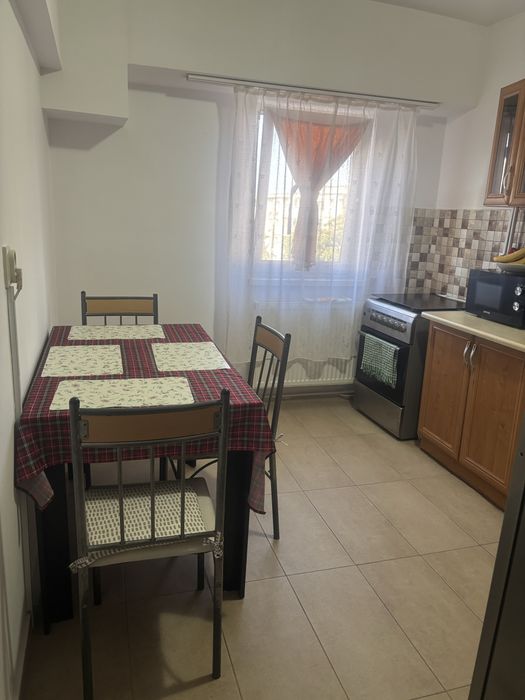 2 camere decomandate- Trocadero- 460€