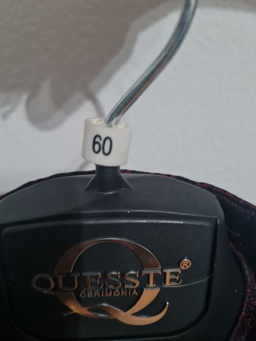 Vând costum pentru copii 9-11 ani