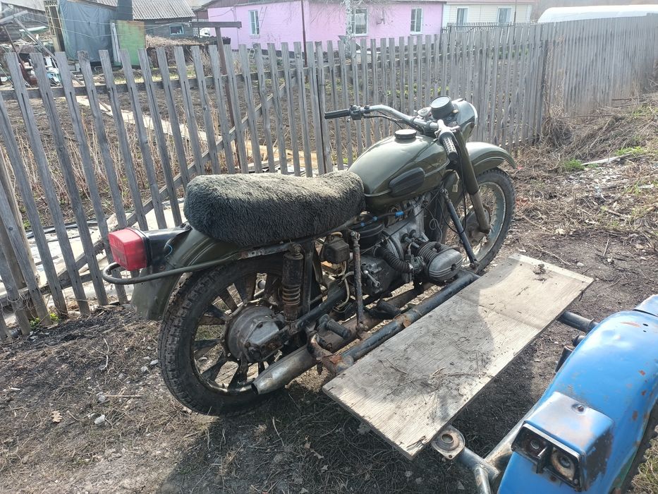 Продам мотоцикл Урал