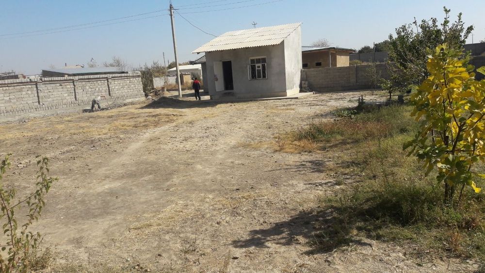 Земельный участок