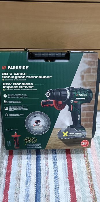 De vînzare bormașină cu percuție pe acumulator..