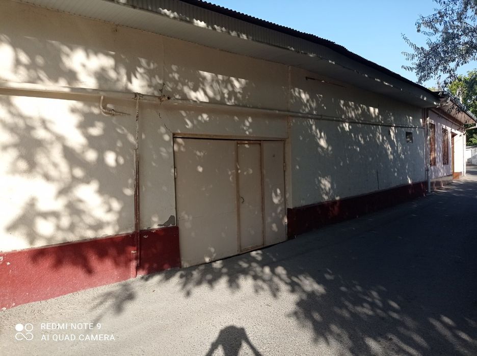 Hovli sotiladi yer hisobida