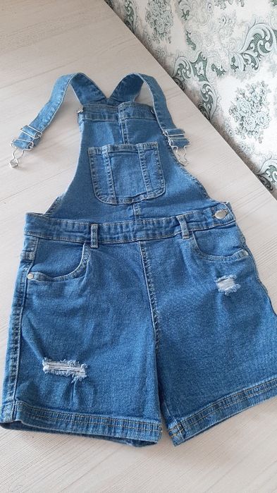 Продам детские вещи б/у.