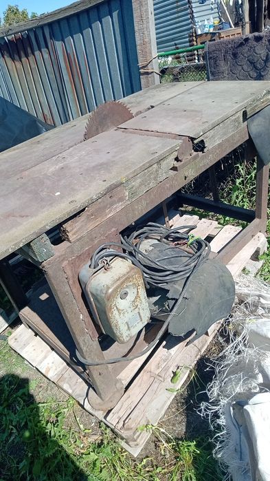 Церкулярку продам