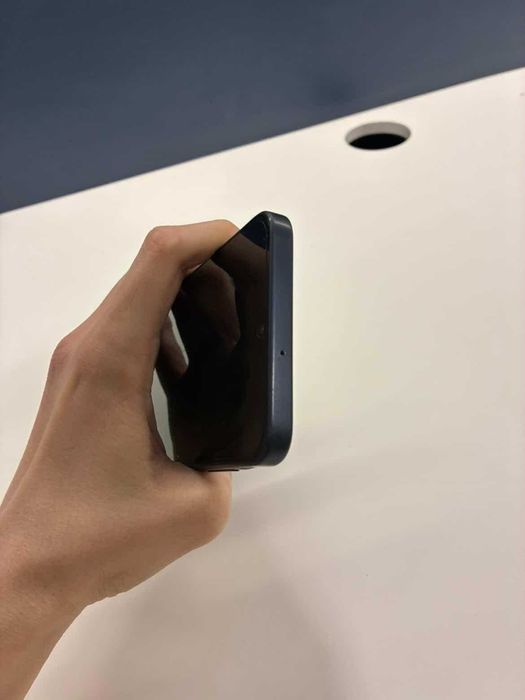 Vant telefon urgent !! Am nevoie de bani