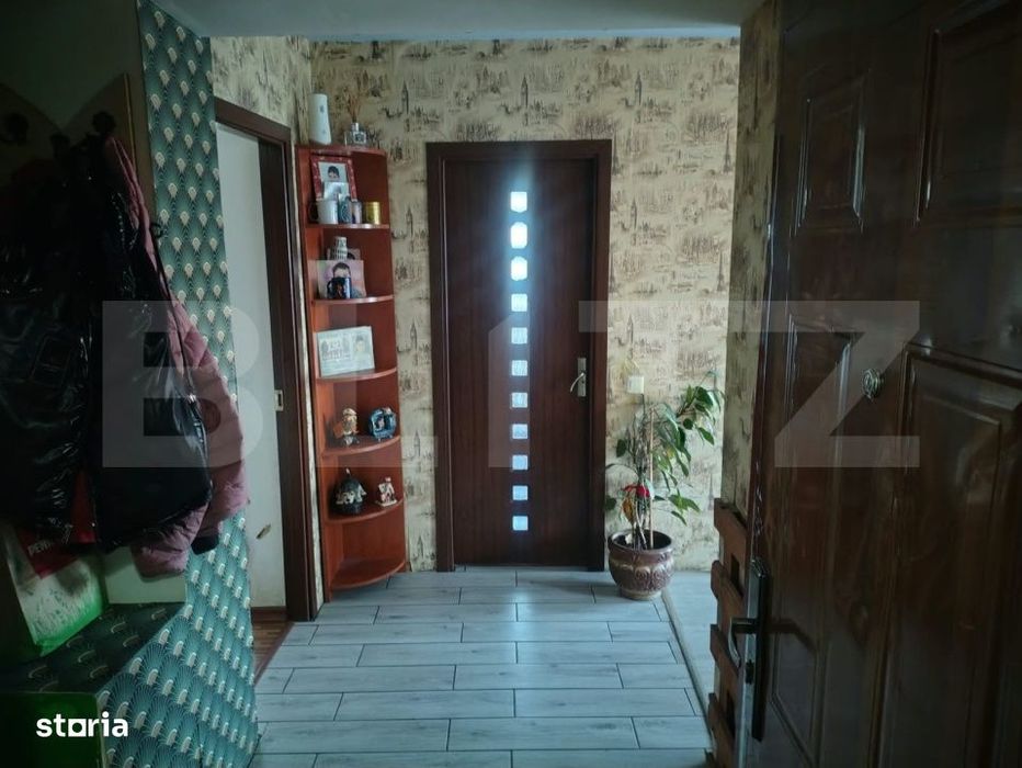 Apartament 5 camere, 113  mp, balcoane 20 mp, garaj subteran , aproape