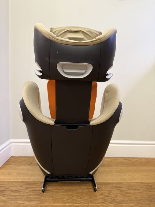 Vand scau auto Cybex Solution M-Fix 15–36kg)